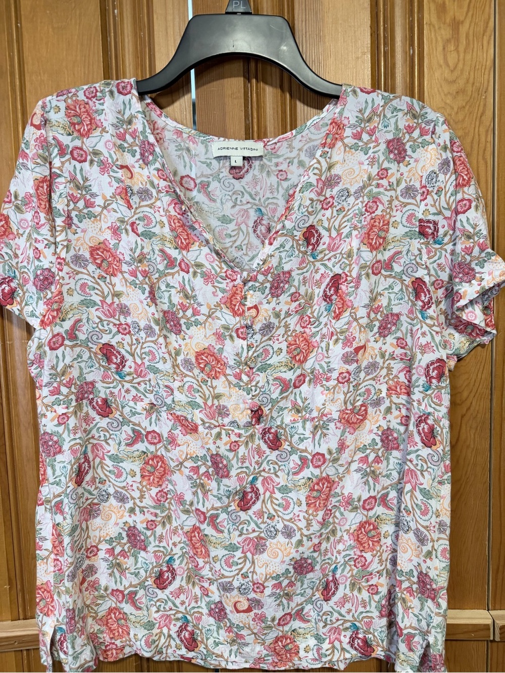 Adrienne Vittadini Pink Multi Floral V-Neck Button Front Top